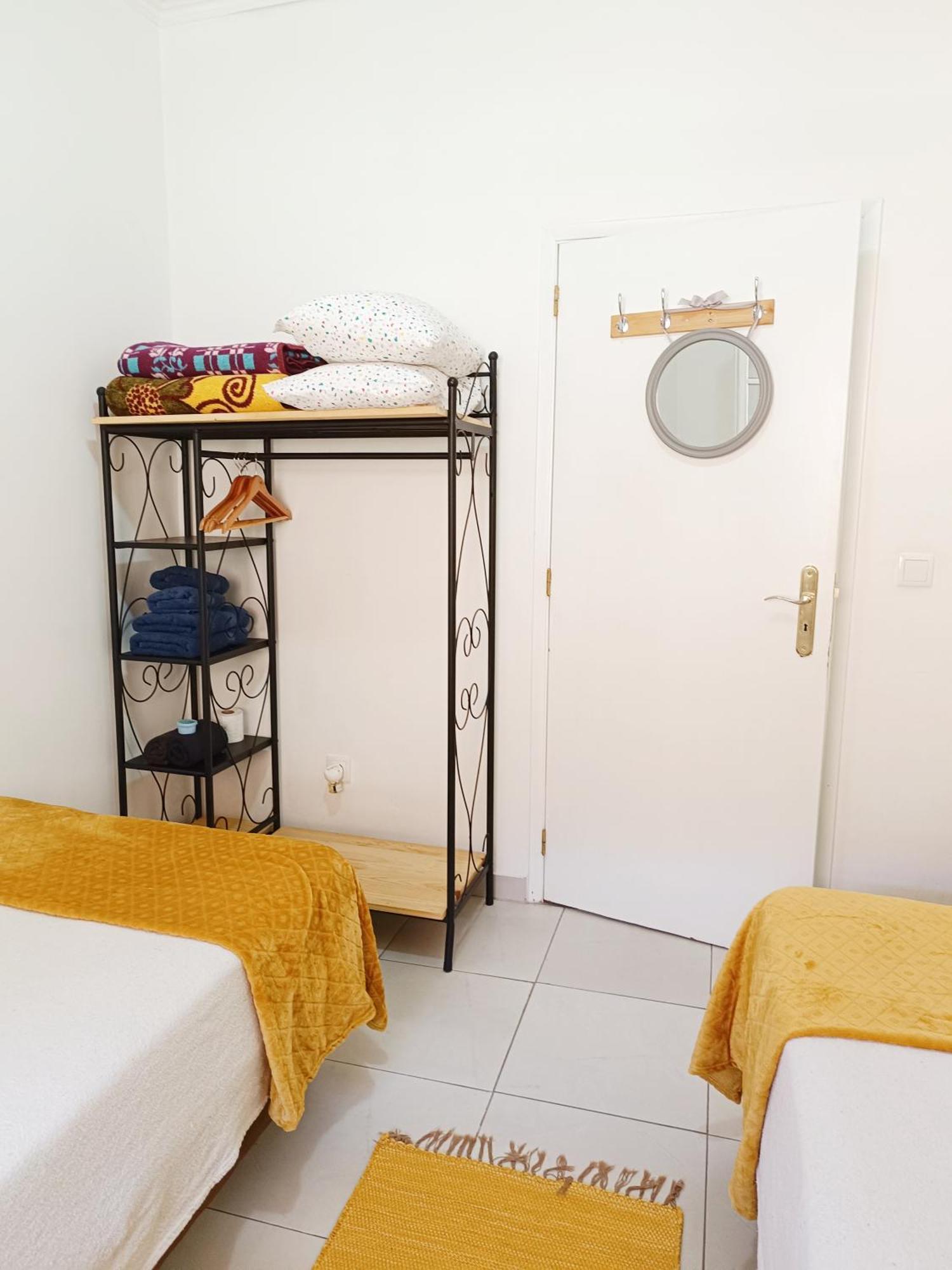 Home & Flower - Private Bedrooms Funchal المظهر الخارجي الصورة