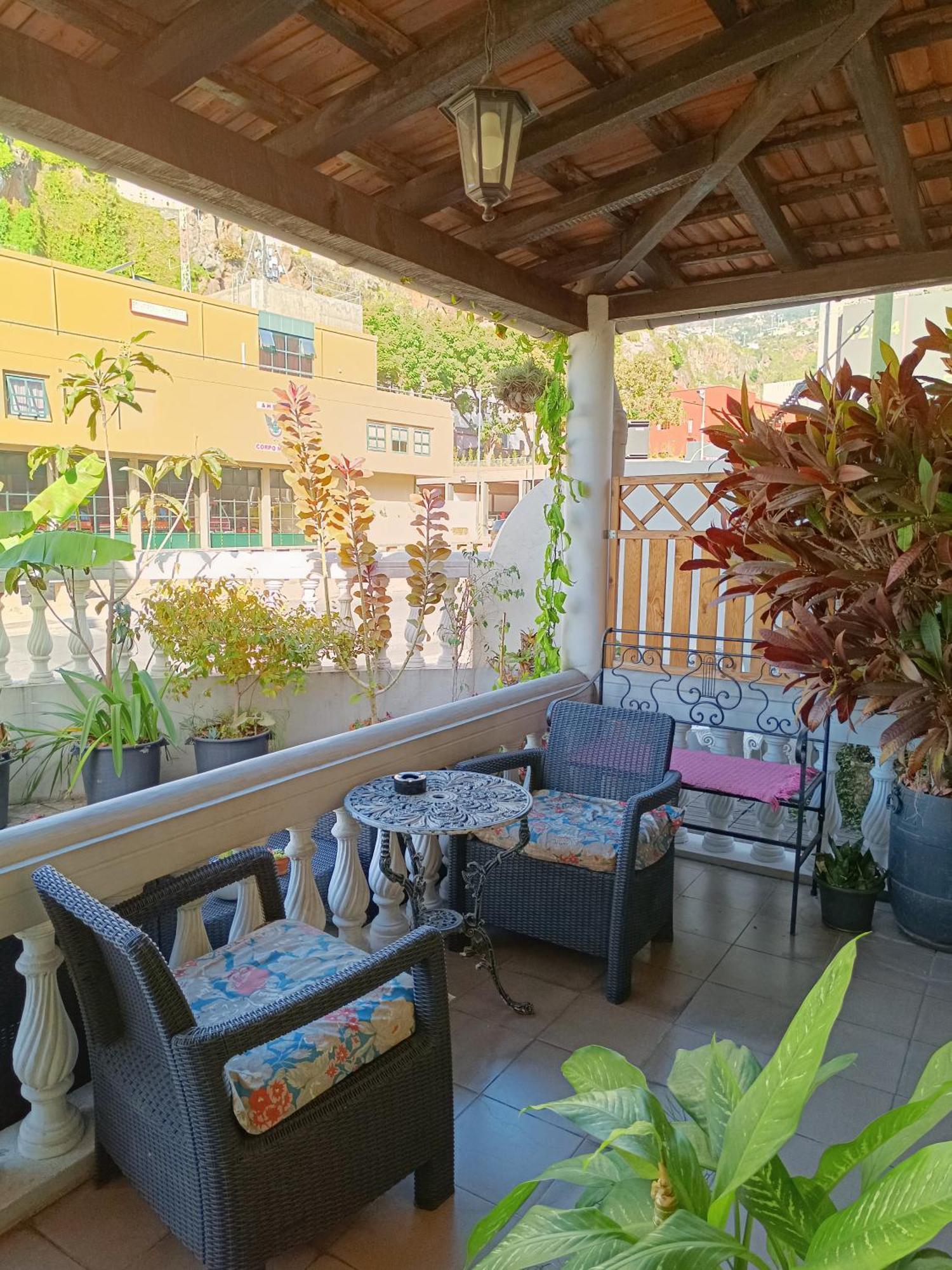 Home & Flower - Private Bedrooms Funchal المظهر الخارجي الصورة
